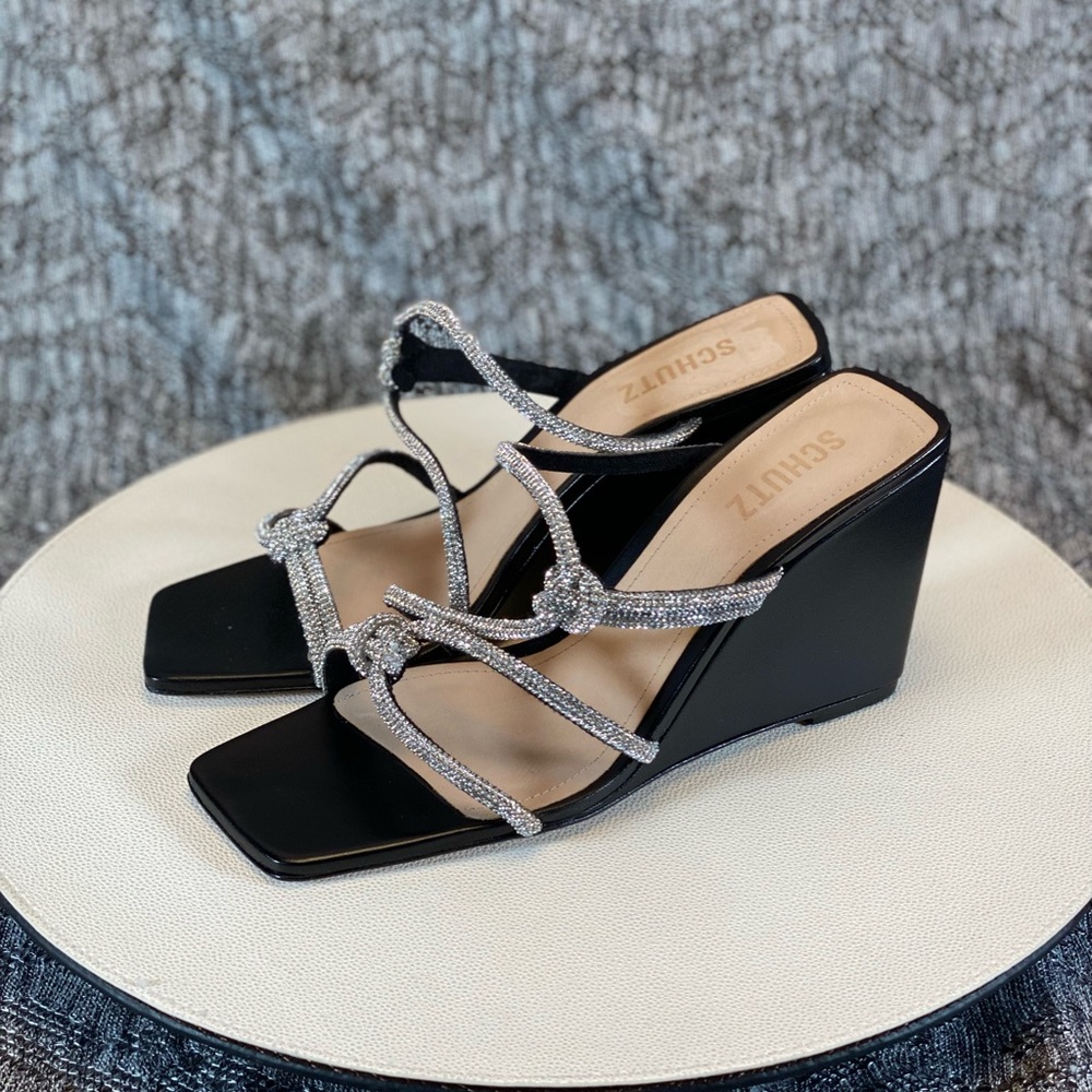 Schutz Lauryn Wedge Heel Sandal Crystal embellished 8.5